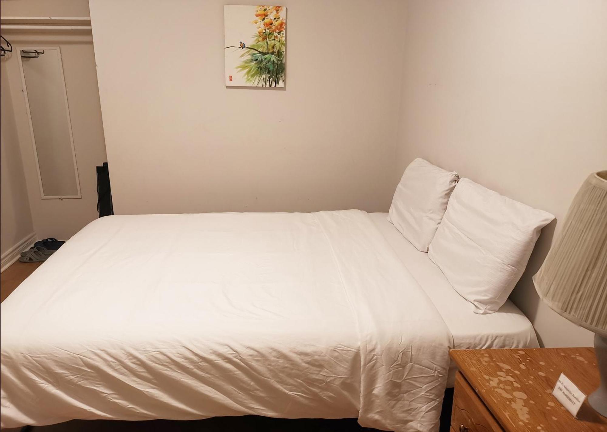 Cozy Private Rm Heart Of North York Free Parking Full Kitchen Close To Downtown Apartment Toronto Exterior photo